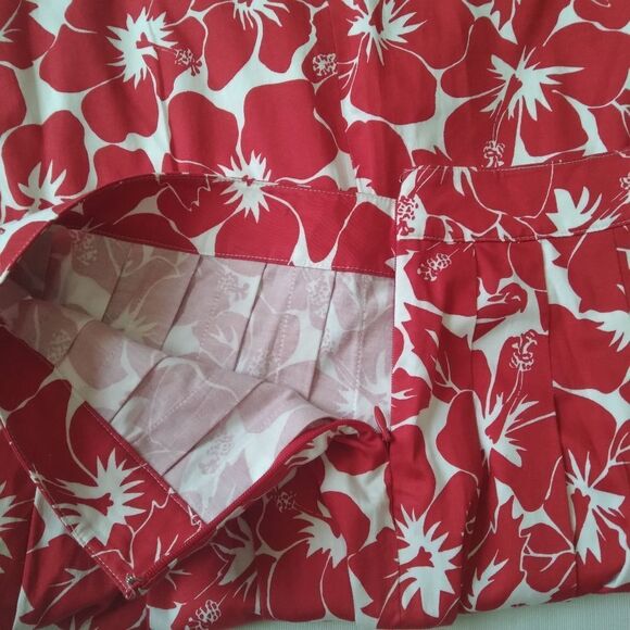 Talbots Petites Red and White Tropical Hibiscus Floral Print Above Knee Skirt - Picture 12 of 14